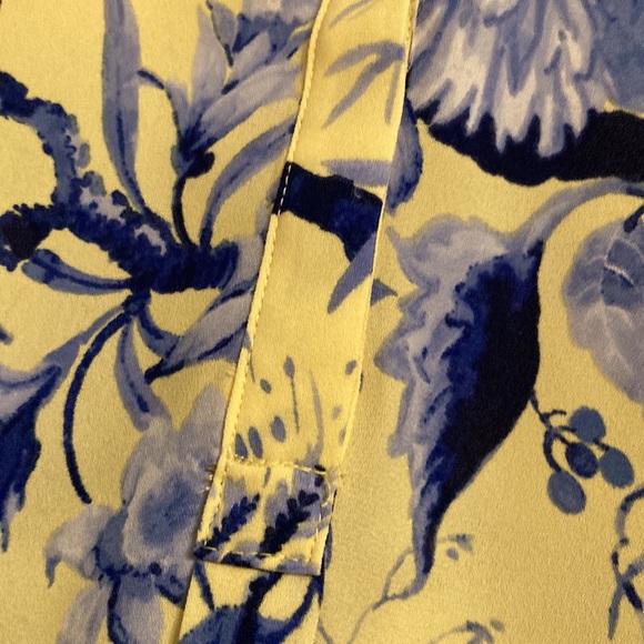 Talbots Floral - Yellow and Blue 3/3 sleeve top - Picture 5 of 8